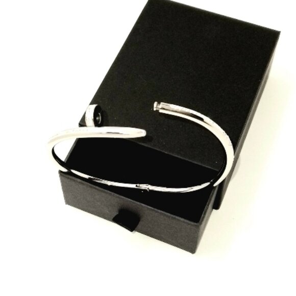 💎 Nail Bracelet with Cubic Zirconia 316L Steel 18K Gold Plated Trendy Jewelry - Picture 5 of 10